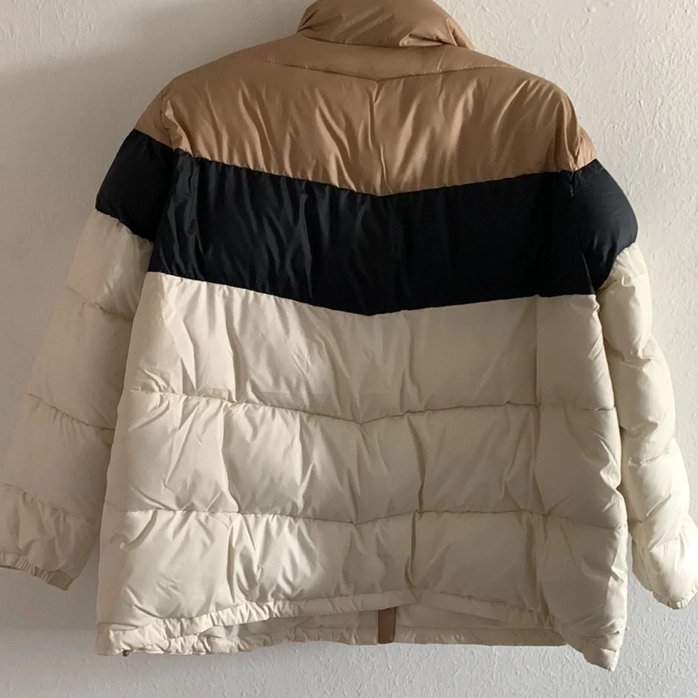 New Women's Puffect™ Color Blocked Jacket Plus Size Neutral Cream Brown Warm 3X - Picture 8 of 11